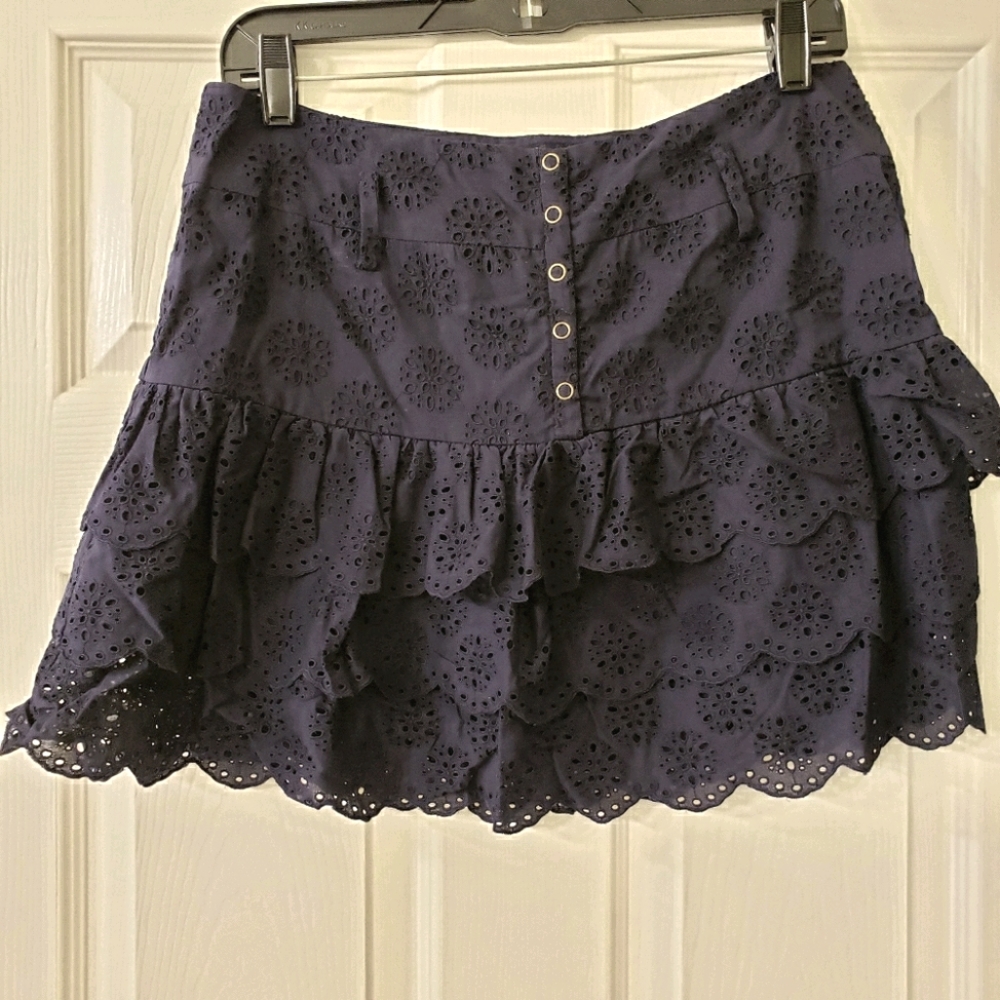 NEW Robbi & Nikki Navy Eyelet Ruffled Mini Skirt